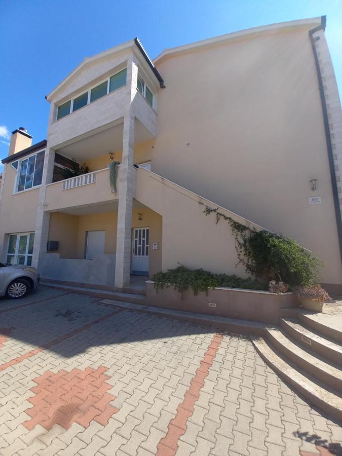 Ferienwohnung Apartman Maja Kaštela Exterior foto